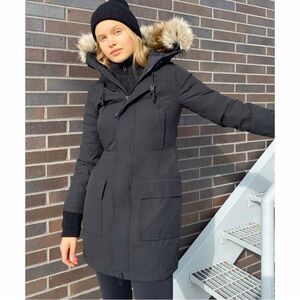 ▪️Aritzia TNA Bancroft Parka
